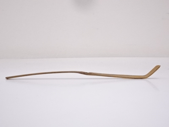 道具 ] - 道具 松尾流九代半古斎自作竹茶杓（銘：渓流） | 宗 sou::お